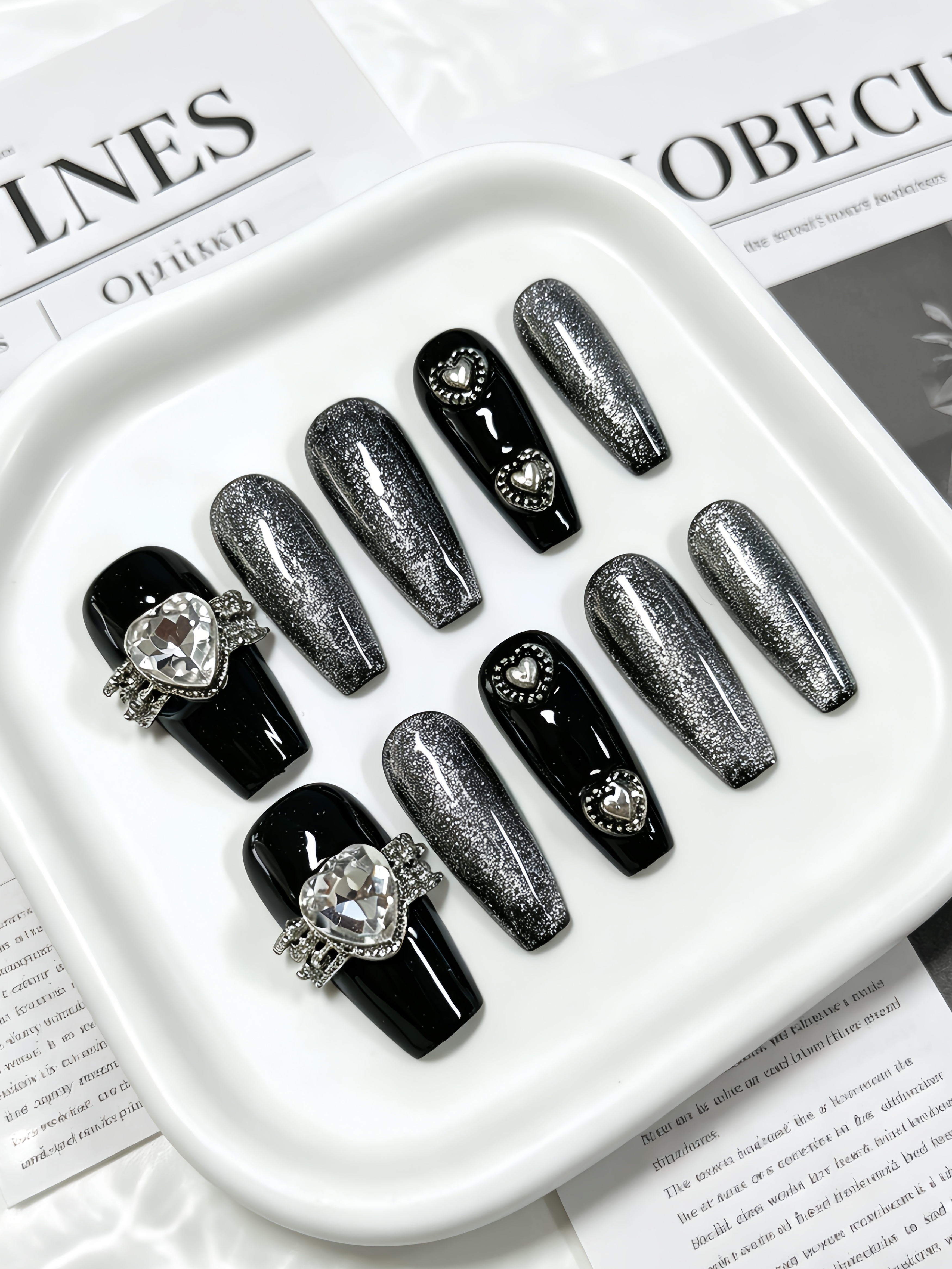 Korean Luxury Lifestyle - 10 Medium-Sized Trapezoidal Press-On Nails, Black