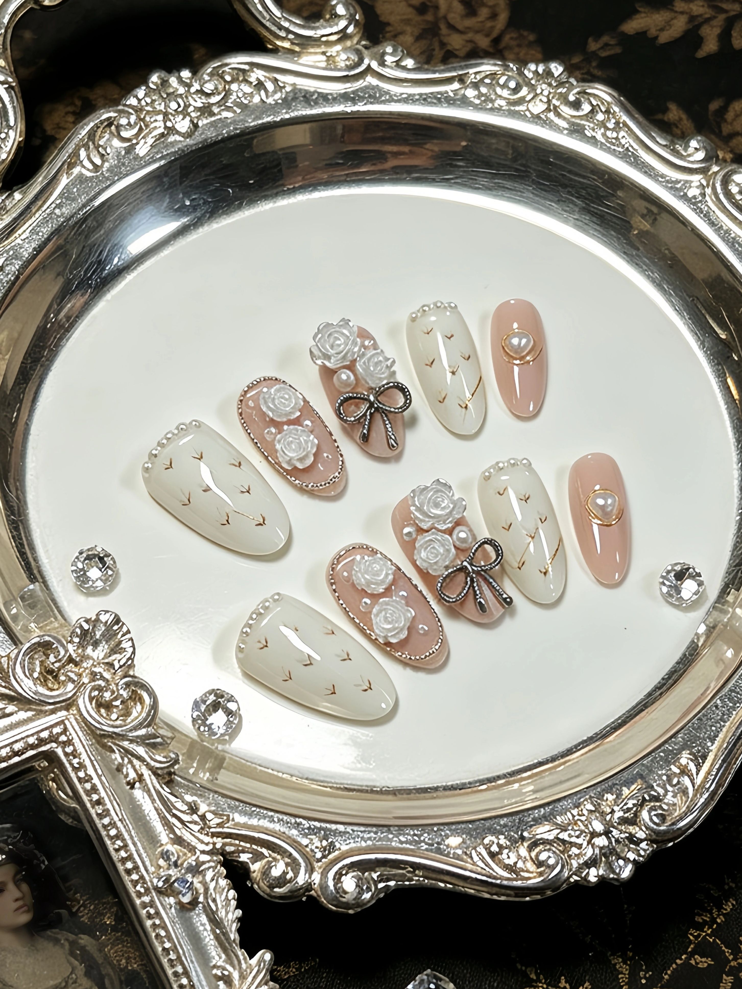 10 Pieces of Almond-Shaped Nai - مراجعة Korean Student Lifestyle وسعره